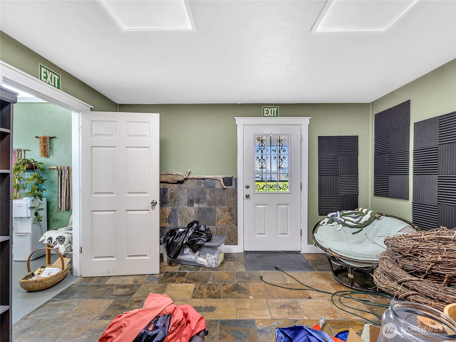 2546 State Route 101