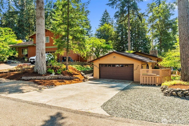 6912 43rd Loop SE