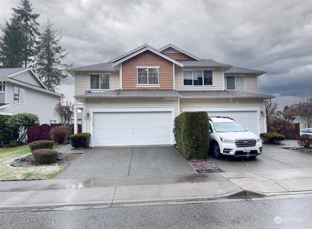 Photo of 22926 SE 241st Place, Maple Valley, WA 98038 (MLS # 2038459)