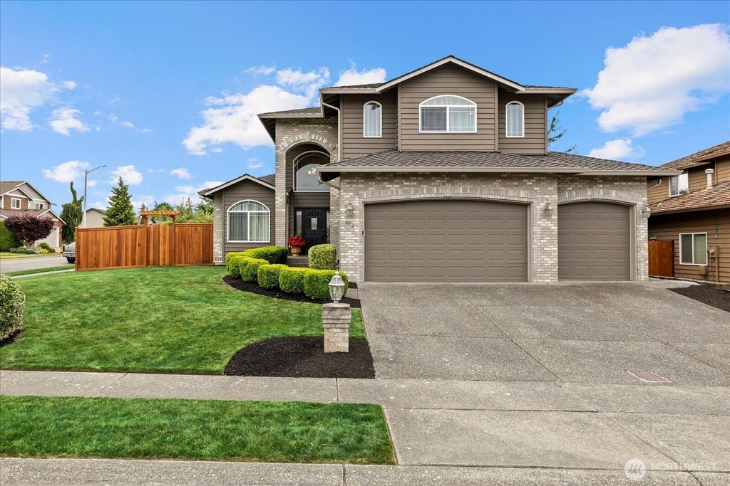 Photo of 4212 145th Place SE, Snohomish, WA 98296 (MLS # 2403778)
