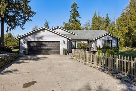 Photo of 40706 123rd Avenue E, Eatonville, WA 98328 (MLS # 2443787)
