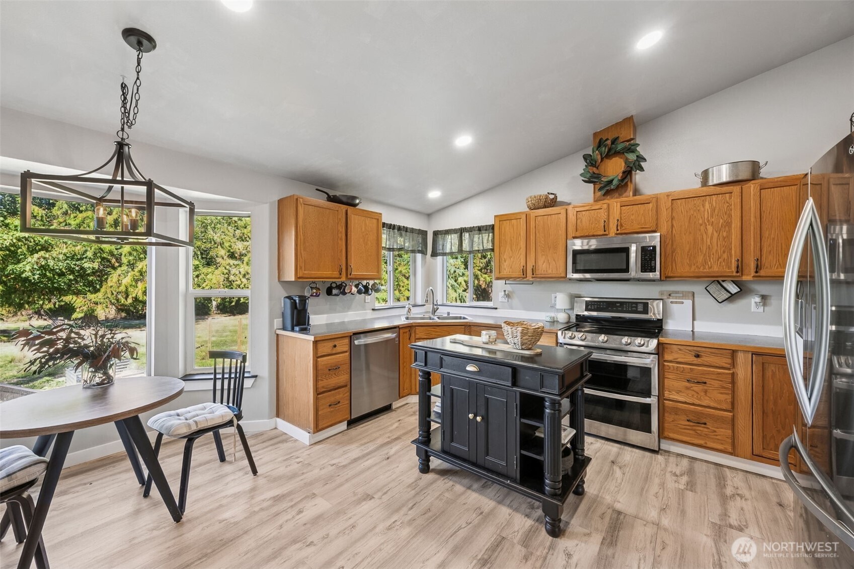 40706 123rd Avenue E