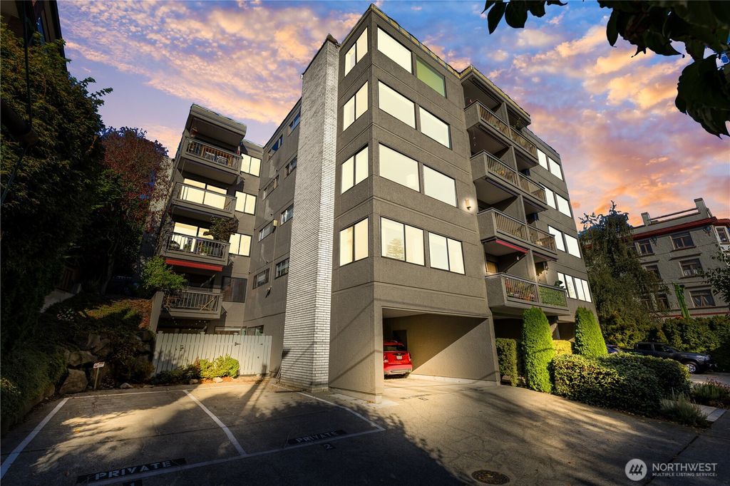 Photo of 654 W Olympic Place #101, Seattle, WA 98119 (MLS # 2440882)