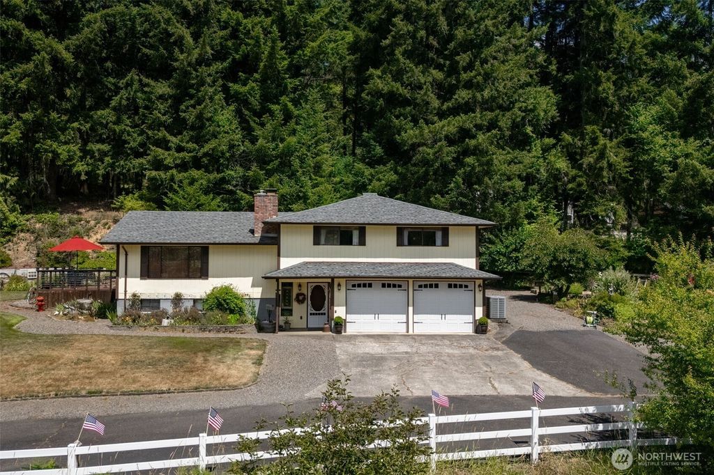 Photo of 20808 O'Connor Road SE, Centralia, WA 98531 (MLS # 2554630)