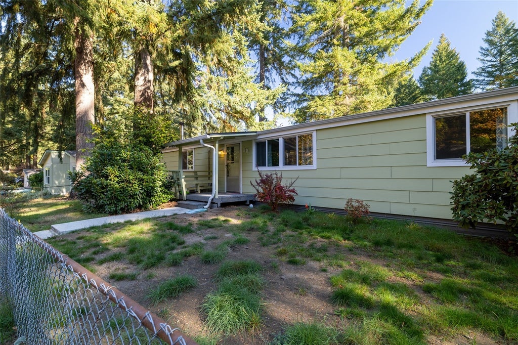 Photo of 2535 70th Avenue SW #38, Tumwater, WA 98512 (MLS # 2574026)