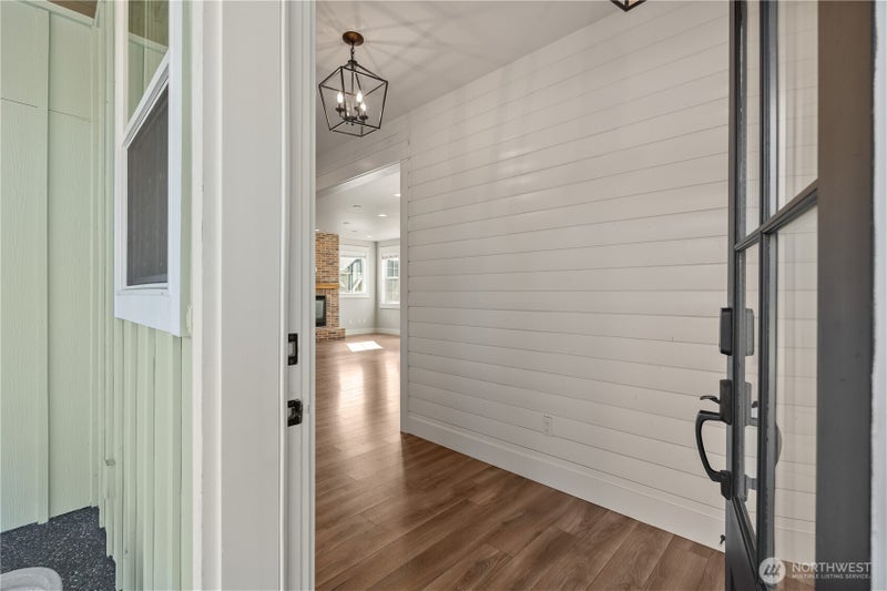 6069 Rossie Lane