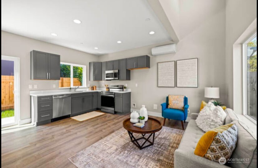 152 S 132nd Street
