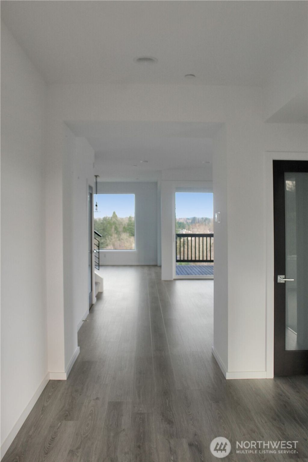 Photo of 12728 SE 287th Place, Auburn, WA 98092 (MLS # 2464720)