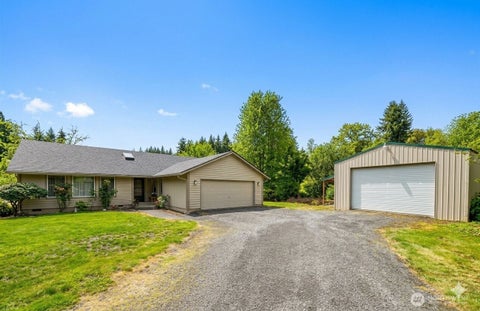 Photo of 301 Langabeer Road, Oakville, WA 98568 (MLS # 2585351)