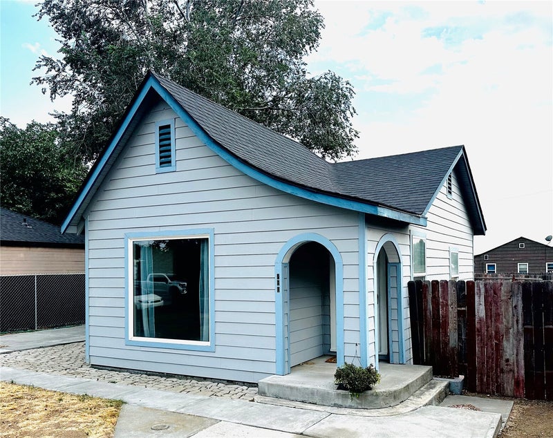 260 6th Avenue SW