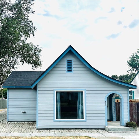 Photo of 260 6th Avenue SW, Ephrata, WA 98823 (MLS # 2570428)