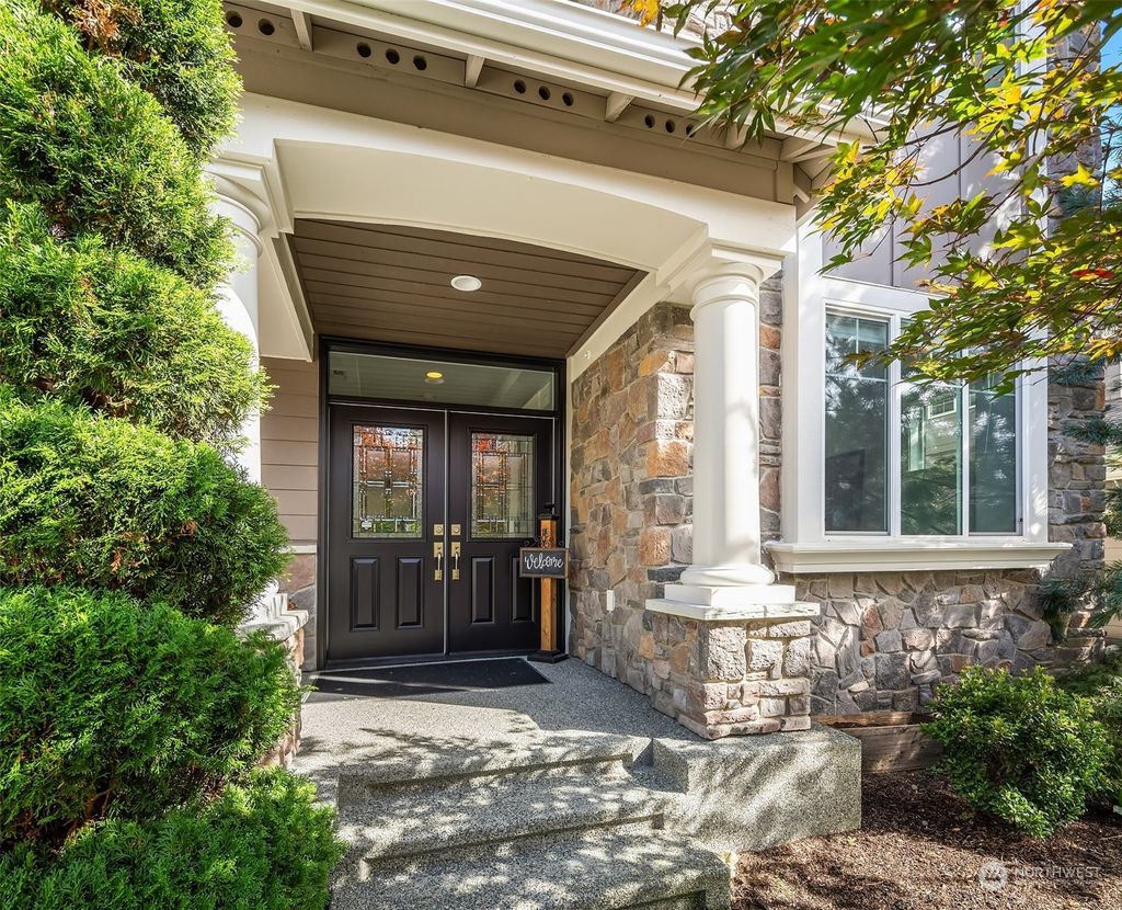 Photo of 3434 224th Avenue SE, Sammamish, WA 98075 (MLS # 2163113)