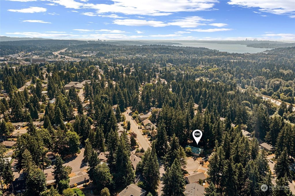 Photo of 11723 NE 142nd Street, Kirkland, WA 98034 (MLS # 2148165)