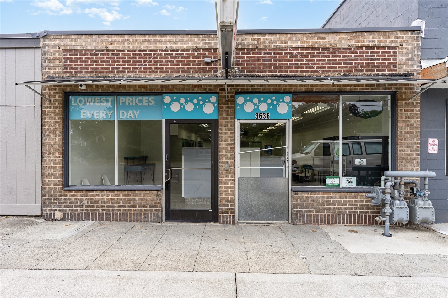 3636 E McKinley Ave