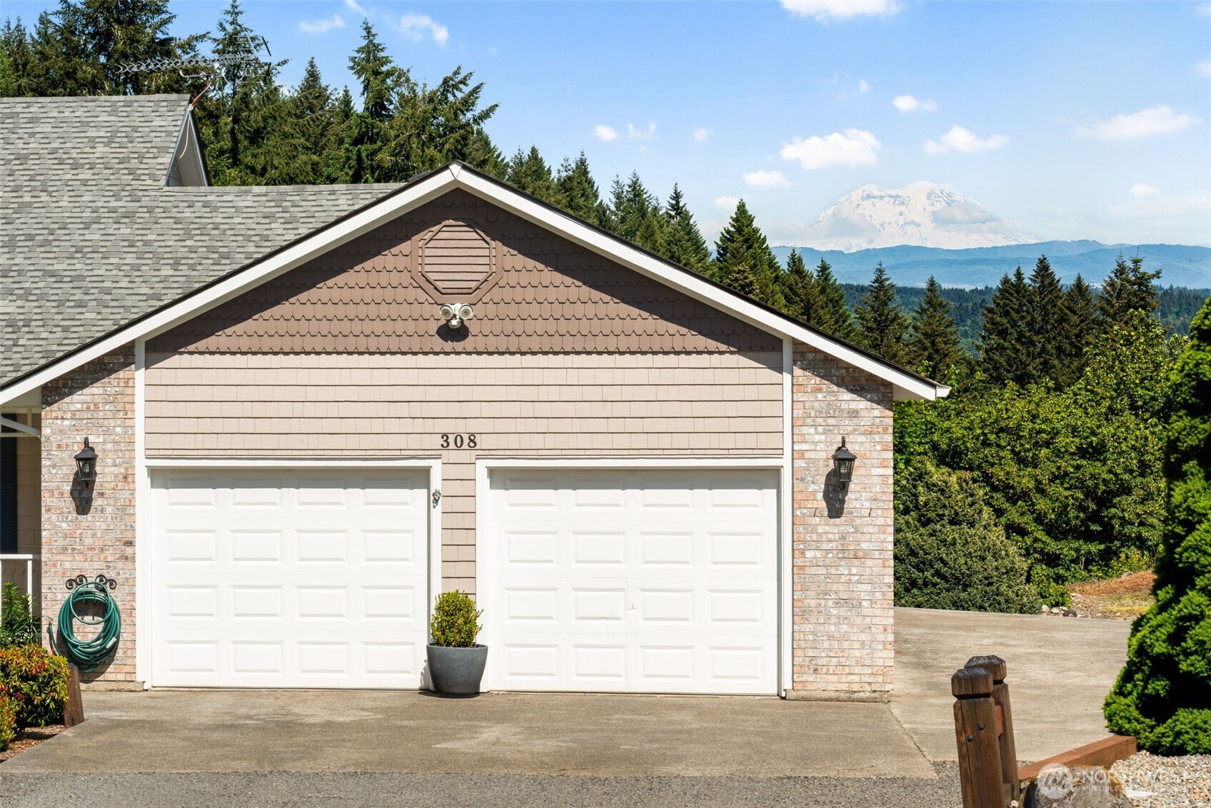 308 Brockway Road