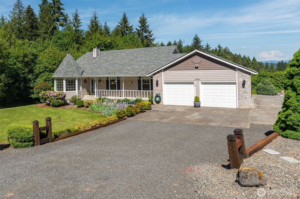 Photo of 308 Brockway Road, Chehalis, WA 98532 (MLS # 2528625)