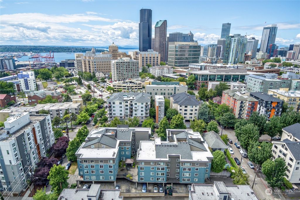 Photo of 300 10th Avenue #B104, Seattle, WA 98122 (MLS # 2190456)