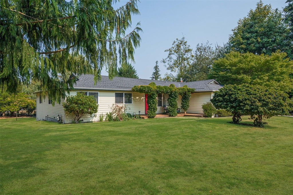 Photo of 9007 156th Street SE, Snohomish, WA 98296 (MLS # 2575140)