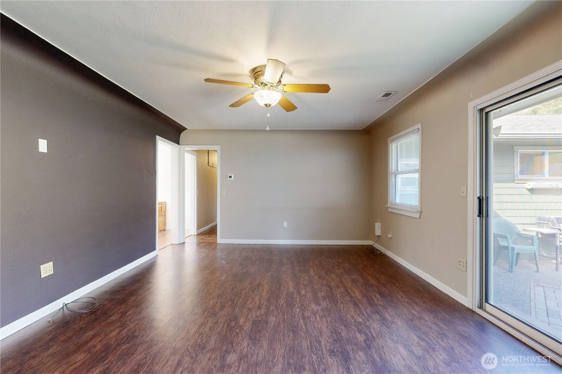 601 SE 6th Street