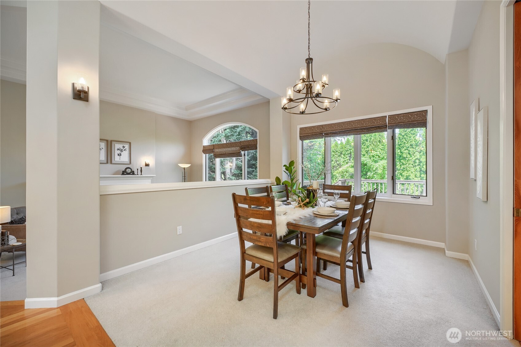 Bellevue, Washington, 98006, United States, 4 Bedrooms Bedrooms, ,3 BathroomsBathrooms,Residential,Active,2051947