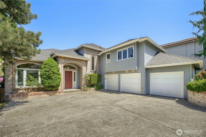 15810 SE 45th Place