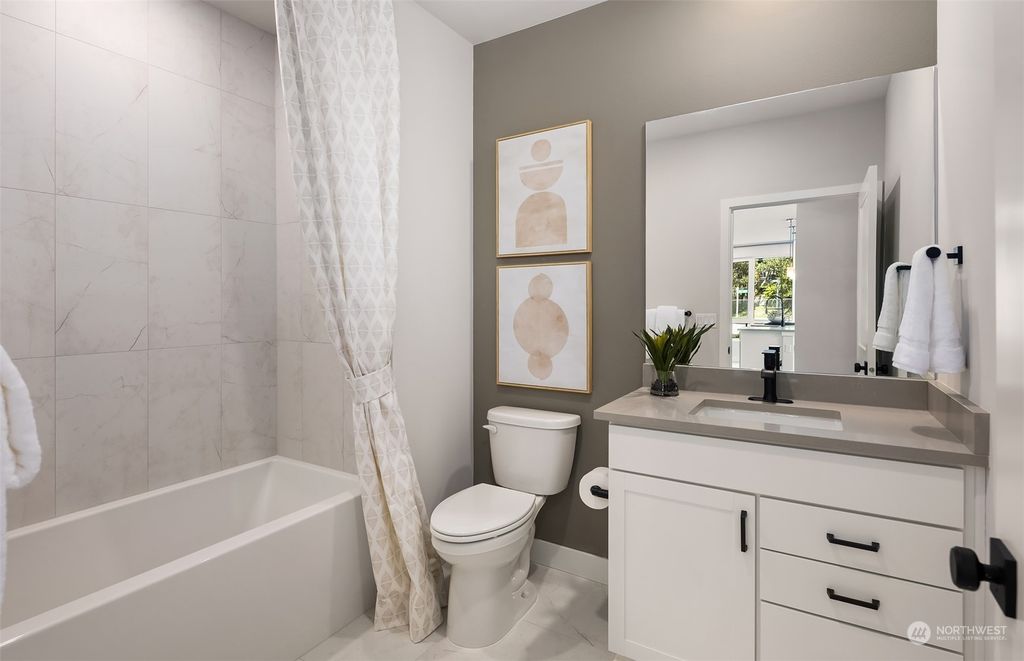 Photo of 6905 NE 184th Lane #112, Kenmore, WA 98028 (MLS # 2248634)