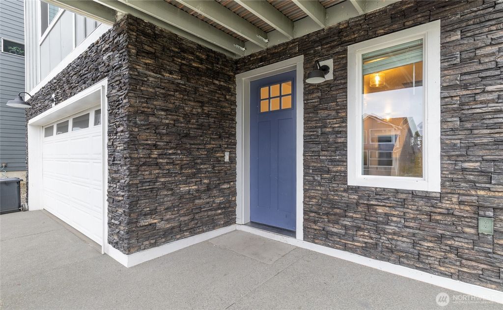 Photo of 8716 68th Place NE, Marysville, WA 98270 (MLS # 2443205)