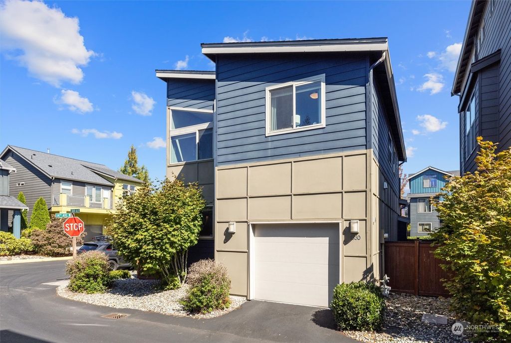 Photo of 1330 159th Place SW #46, Lynnwood, WA 98087 (MLS # 2287350)