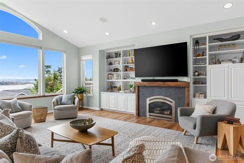 Photo of 2411 SW Freund Street, Oak Harbor, WA 98277 (MLS # 2491257)