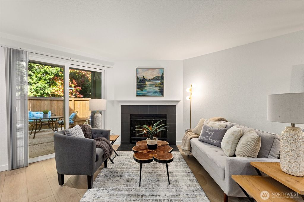 Photo of 12690 NE 10th Place #C103, Bellevue, WA 98005 (MLS # 2363915)