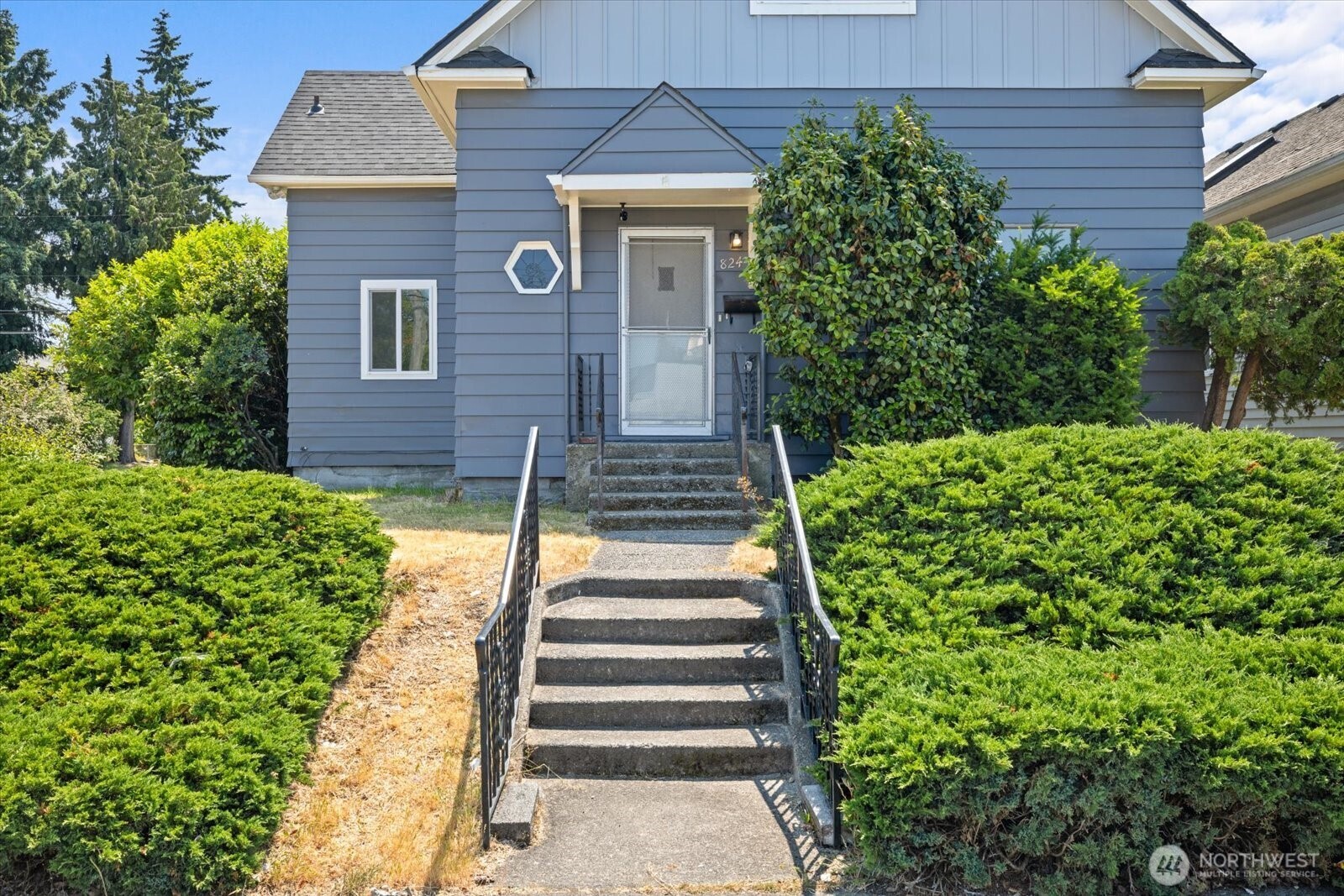 824 Harrison
