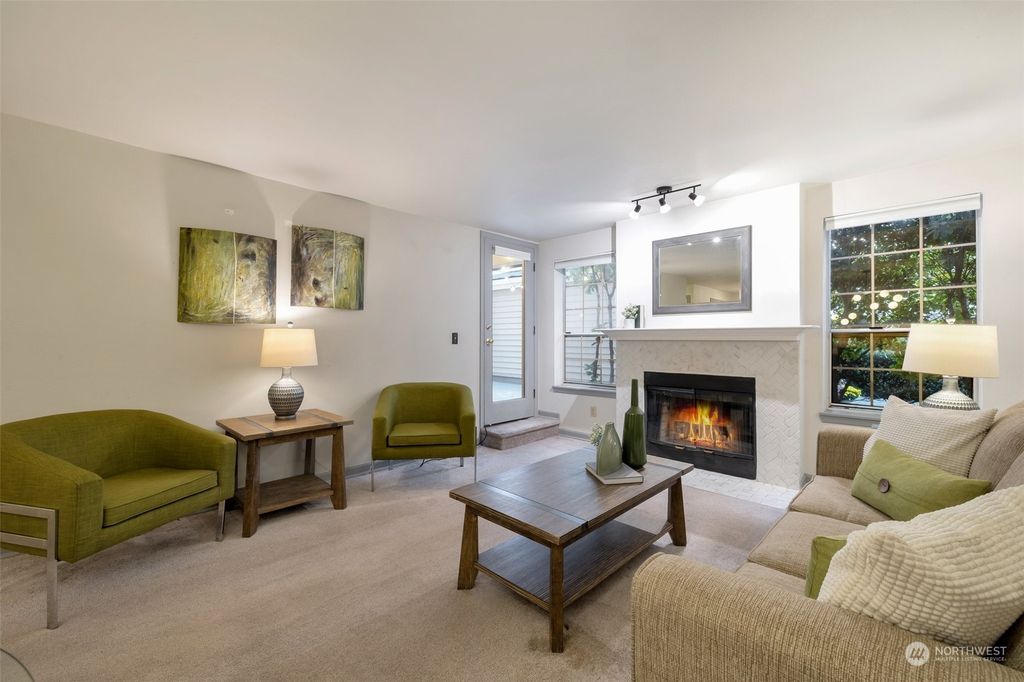 Photo of 130 NE 95th Street #A107, Seattle, WA 98115 (MLS # 2168734)