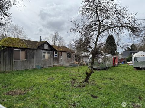 Photo of 7816 S Fawcett Avenue, Tacoma, WA 98408 (MLS # 2411480)