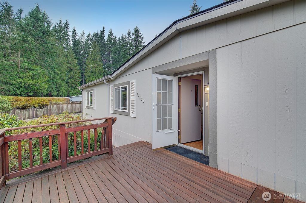 Photo of 23105 105th Avenue SE, Woodinville, WA 98077 (MLS # 2458208)