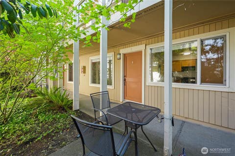 Photo of 1120 N K Street #3, Tacoma, WA 98403 (MLS # 2517559)
