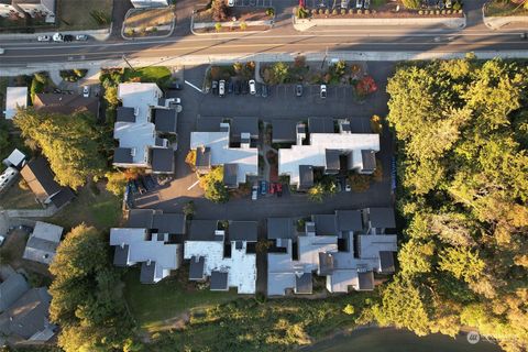 A home in Bremerton