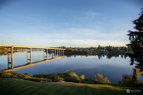 A home in Bremerton