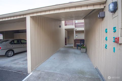 A home in Bremerton