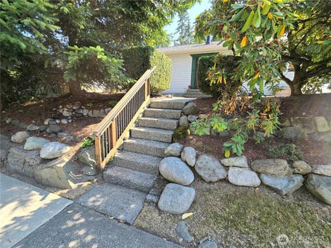Photo of 1311 N 155th street ST, Shoreline, WA 98133 (MLS # 2570587)