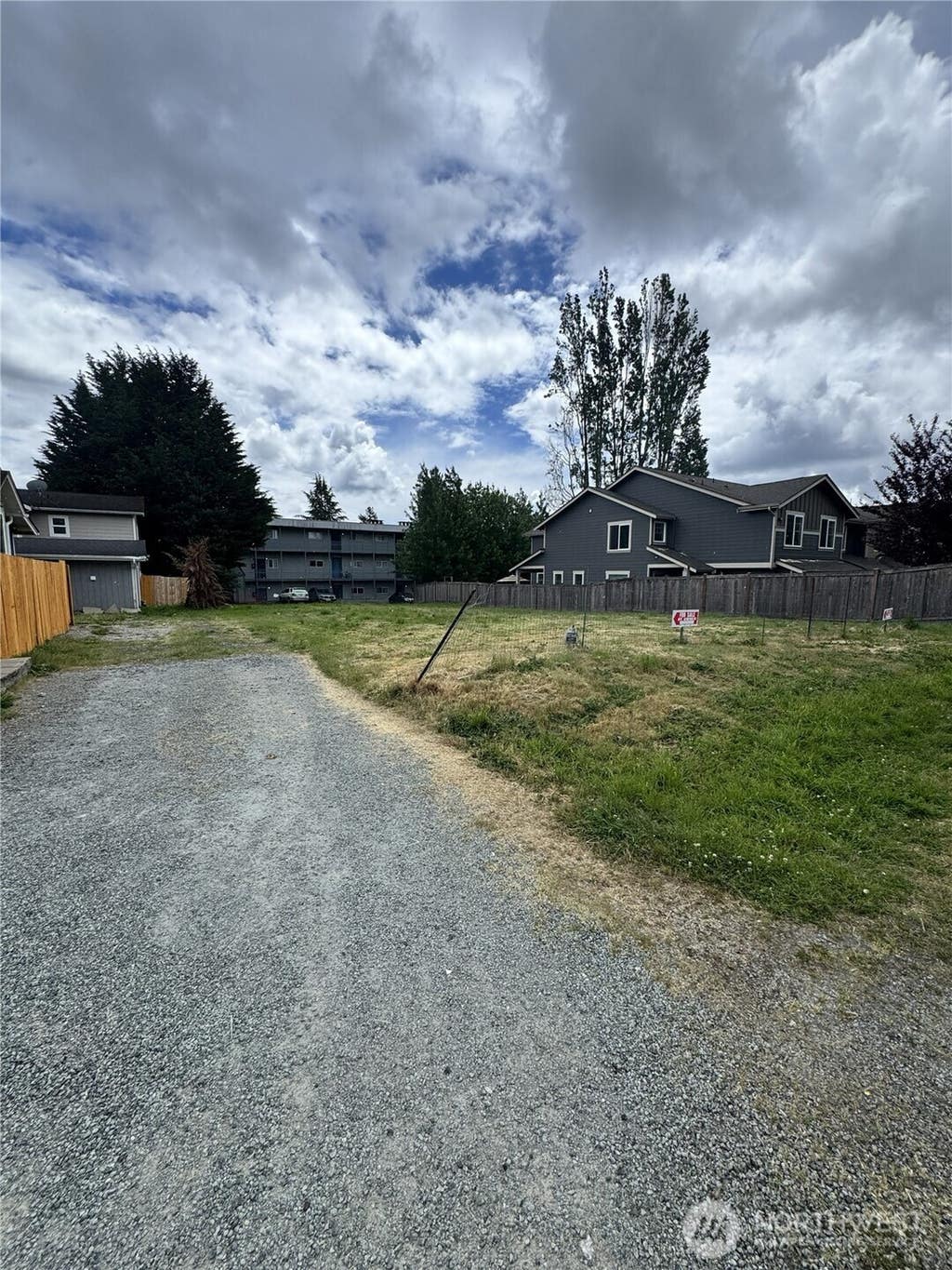 Photo of 1039 SW 150th Street, Burien, WA 98166 (MLS # 2536673)