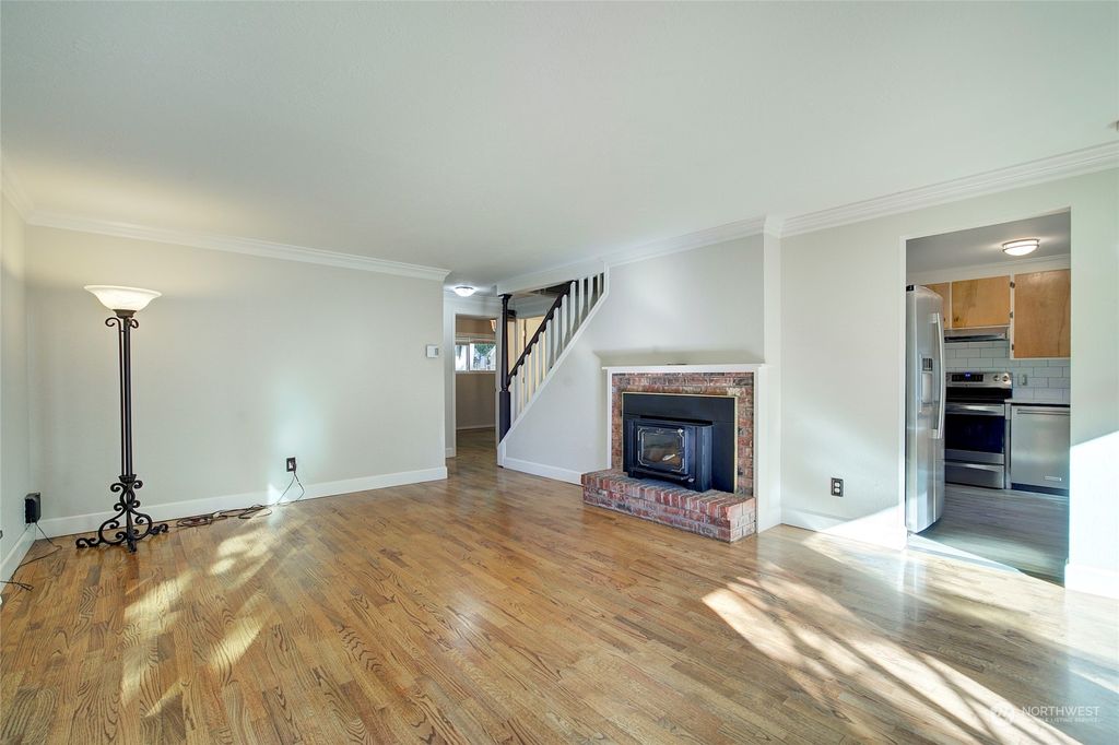 Photo of 1848 NE 169th Street, Shoreline, WA 98155 (MLS # 2200023)