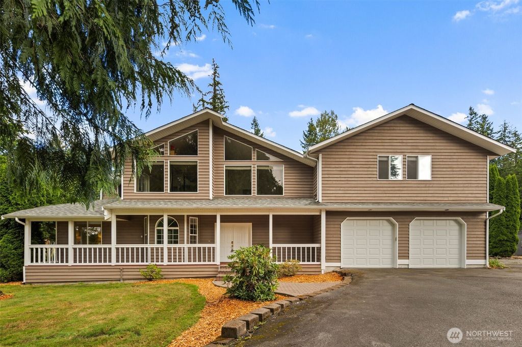 Photo of 6510 242nd Avenue NE, Redmond, WA 98053 (MLS # 2418307)
