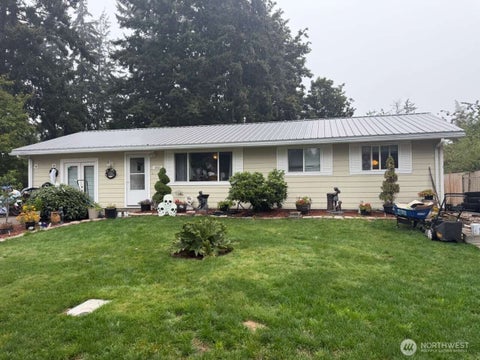 Photo of 12623 107th Avenue Ct E, Puyallup, WA 98374 (MLS # 2587821)