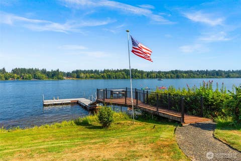 Photo of 7002 Lakeside ST ST SW, Olympia, WA 98512 (MLS # 2568662)