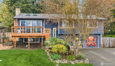 Photo of 23705 7th Avenue W, Bothell, WA 98021 (MLS # 2508532)