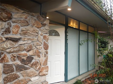 Photo of 2621 Otis Street SE, Olympia, WA 98501 (MLS # 2435575)
