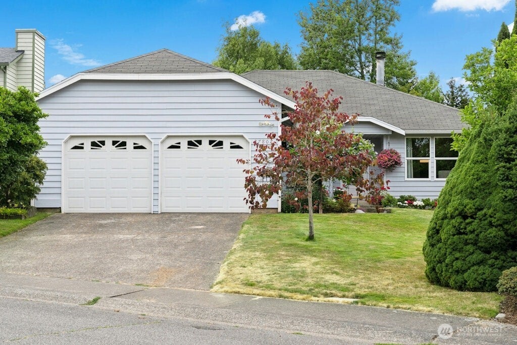 Photo of 27807 129th Place SE, Kent, WA 98030 (MLS # 2562162)