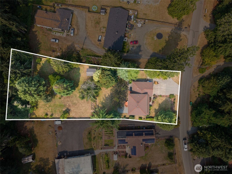 7445 Fair Oakes Road SE