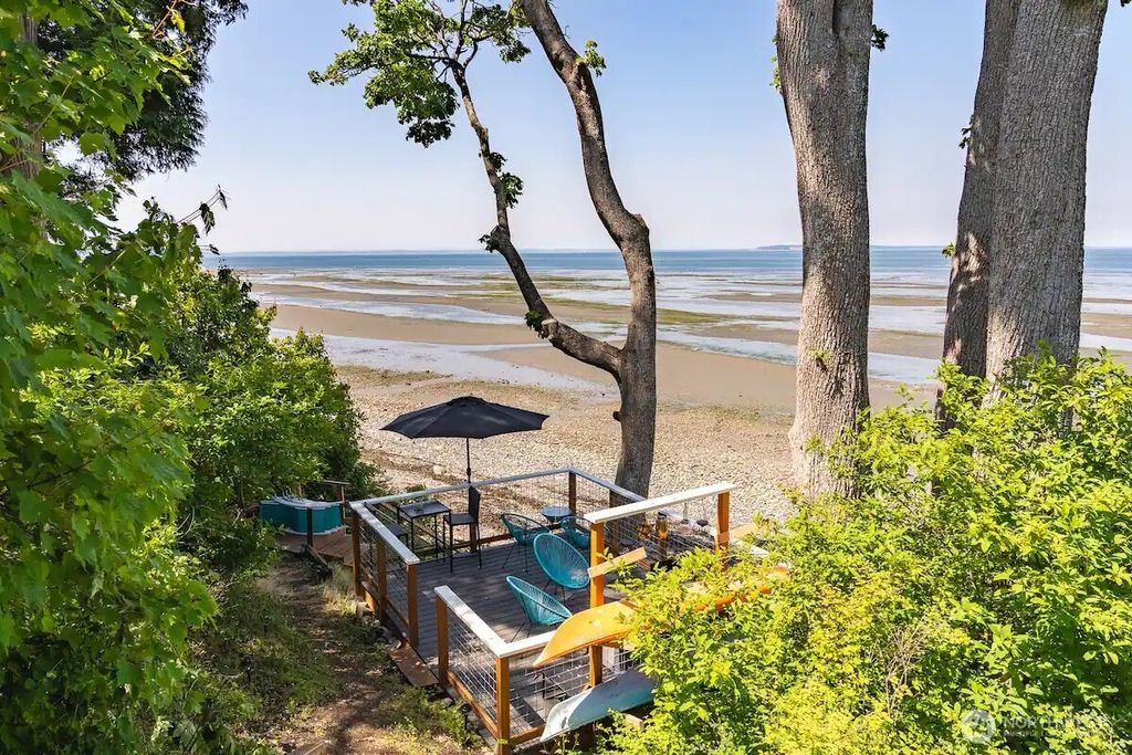 Photo of 8823 Oertel Drive, Blaine, WA 98230 (MLS # 2504474)