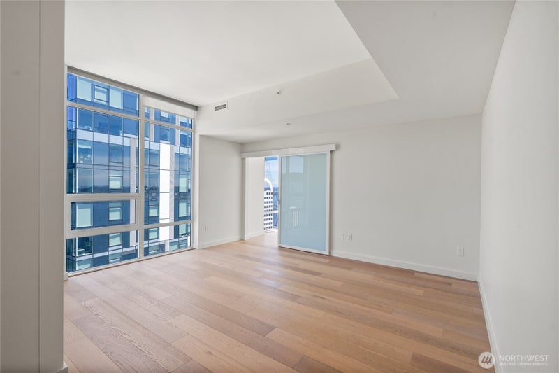 121 Stewart Street 3302